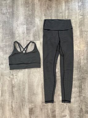 lululemon Striped Black & White Yoga Leggings and Sports Bra Set